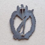 Infantry Assault Badge in Silver - E. Ferdinand Wiedmann - Image 2