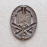 General Assault Badge - Image 2