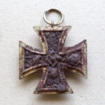 Iron Cross 2. Class 1939 Kurland relic - 123