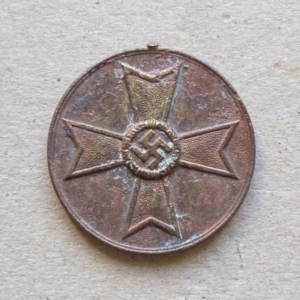 War Merit Medal 1939 Kurland relic