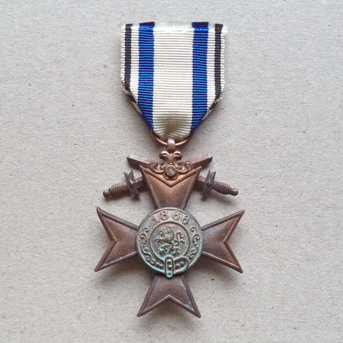 Bavaria Military Merit Cross 3. Class with Swords 1913 - Image 3