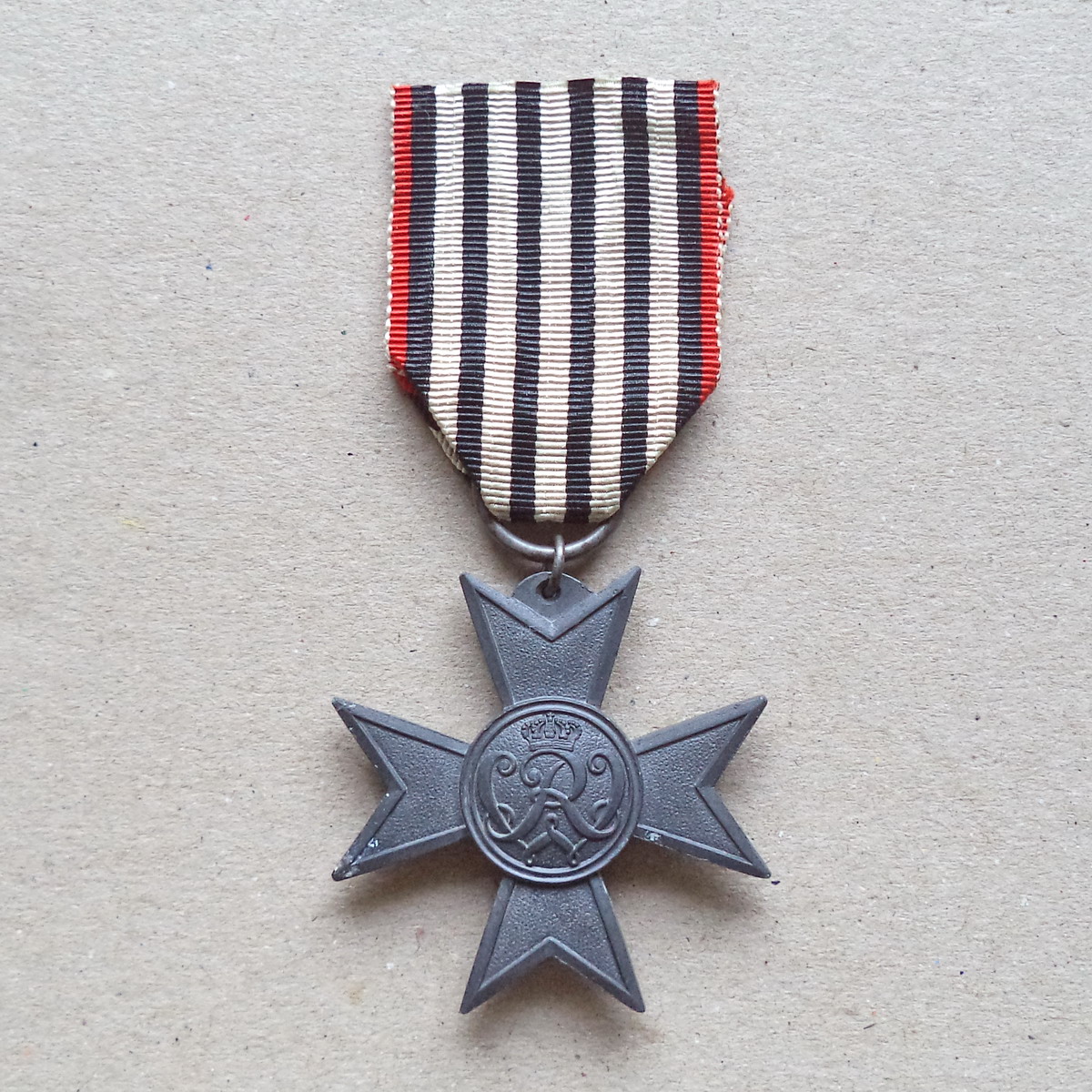 A 113 (1) Prussia Merit Cross for War Aid 1916 - Image 1