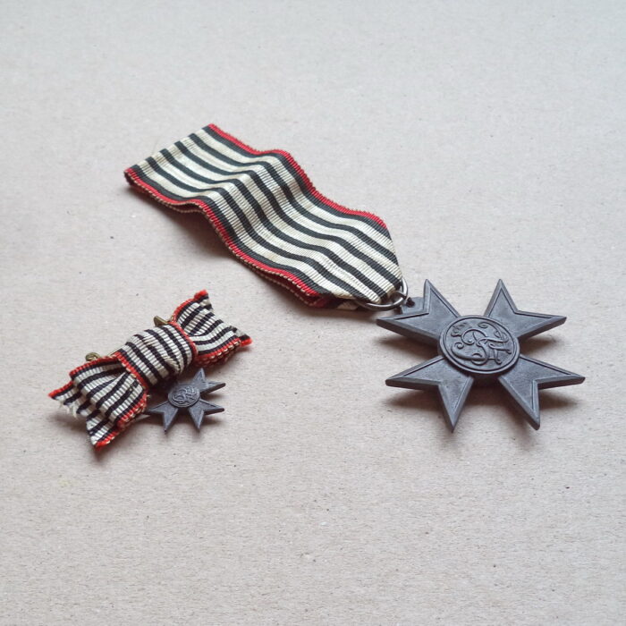 Prussia Merit Cross for War Aid with Miniature in Case - Image 4