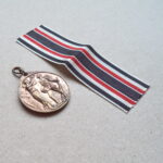 German World War Honor Legion Commemorative Medal - Image 3