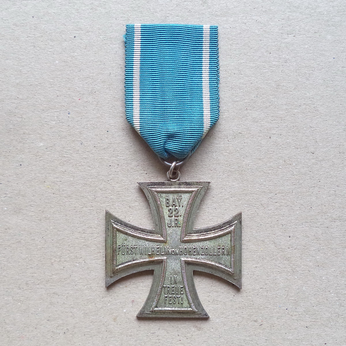 A 127 (1) Bavaria 22nd. Infantry Regiment Cross - Image 1