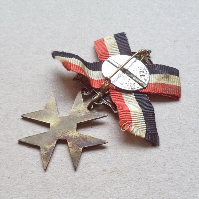 German Veterans Association Badge with Cross - Image 4