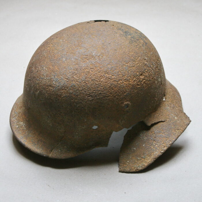 German M40 Steel Helmet Narva relic - Image 3