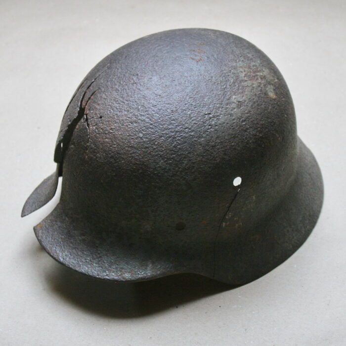 German M35 Double Decal Steel Helmet Narva relic - Image 3