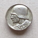 German Warld War Stahlhelm Badge