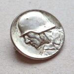 German Warld War Stahlhelm Badge - Image 3